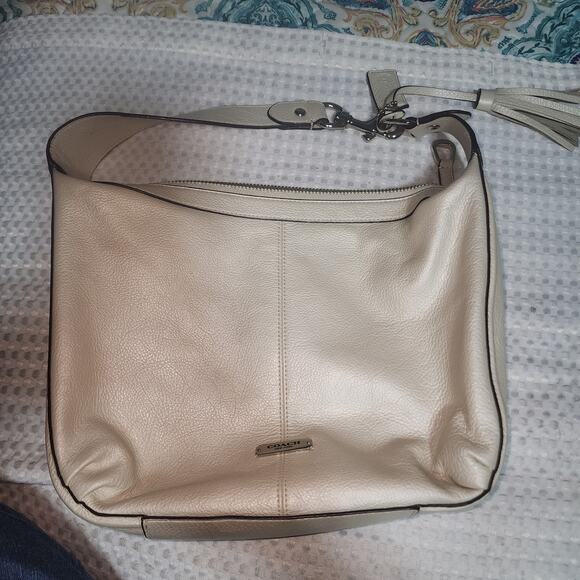 COACH EUC AVERY LEATHER 29360 HOBO BAG - Picture 1 of 10